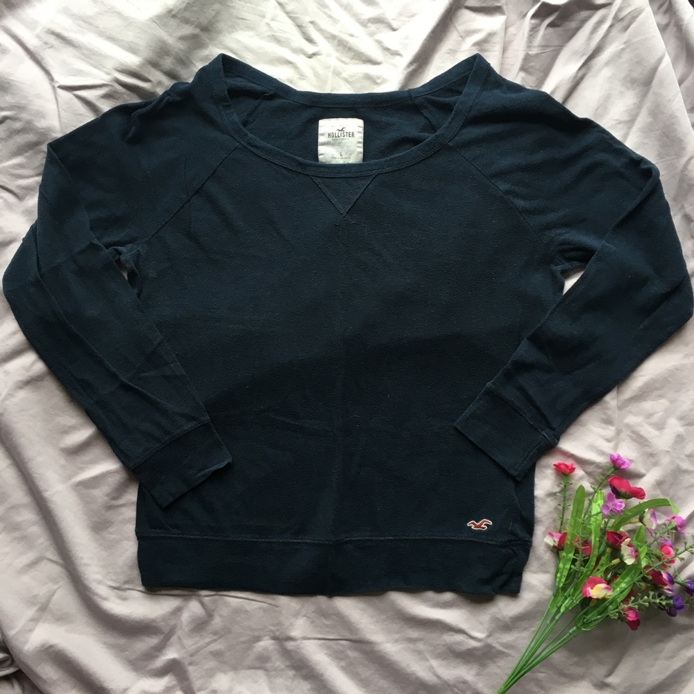 NEW🌸Hollister Long Sleeve Top
